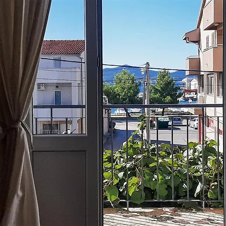 Apartment Apartment Sea La Vie Borik *